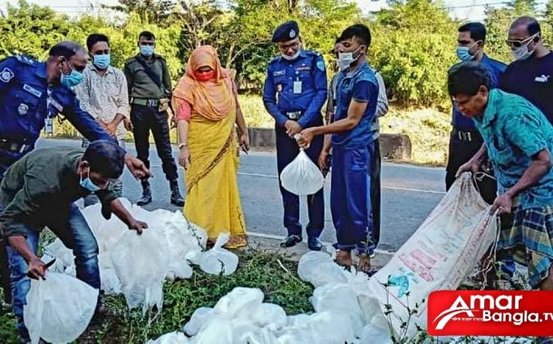 কাপ্তাইয়ে জব্দকৃত মদ ধ্বংস করলেন ইউ,এনও